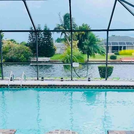 فيلا Hidden Secret Waterfront Retreat كيب كورال المظهر الخارجي الصورة
